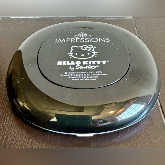 Hello Kitty LED Compact Mirror & 12 pc Make Up Sponge Set by Expressions - Picture 8 of 10